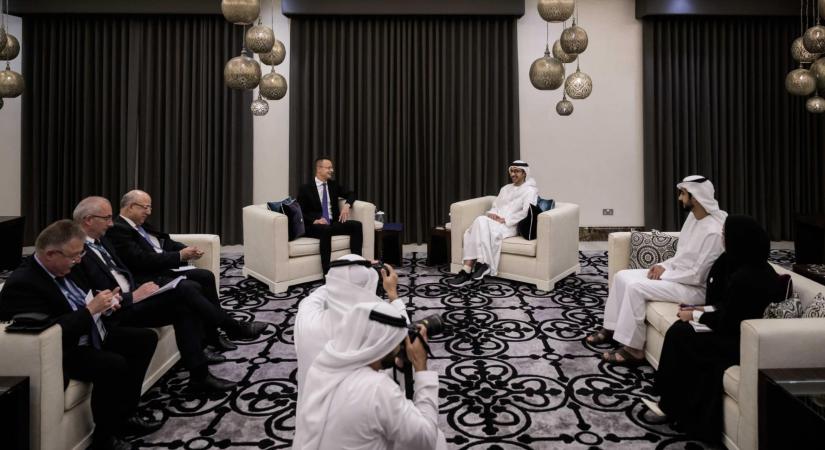 Szijjártó Péter energiaügyi kérdésekről tárgyalt az Egyesült Arab Emírségekben
