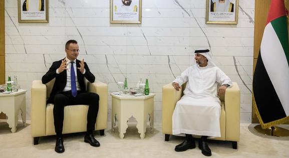 Szijjártó energiaügyi tárgyalásokat folytatott az Egyesült Arab Emírségekben