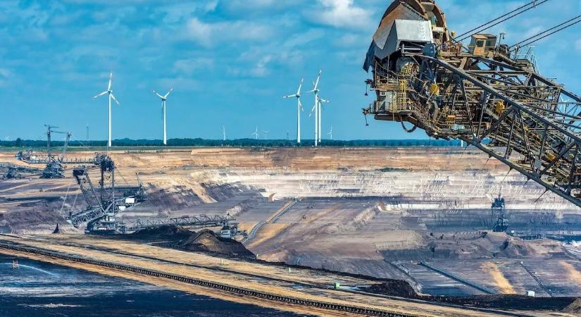 Német alaposság: szénbányát nyitnak a szélerőműpark helyén