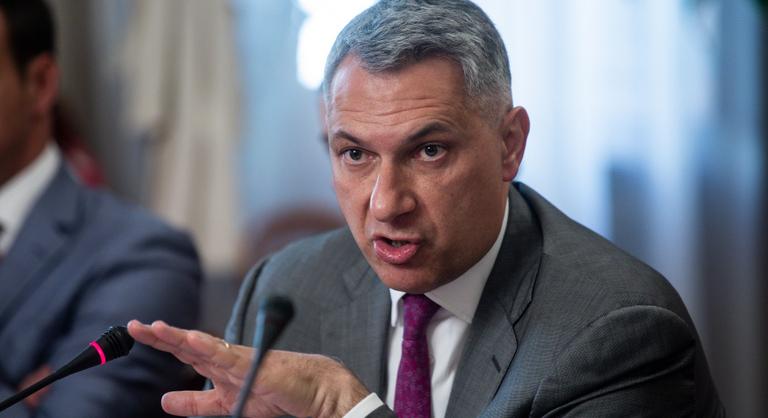 Lázár János: Nyugodtan ülök a miniszteri székben, erre a tárcára senki nem vágyik