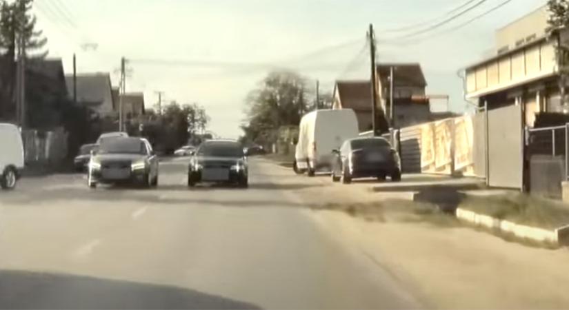 Közveszélyes előzés miatt vészfékezett egy teslás Érden, aztán hátulról megérkezett egy Suzuki - videó