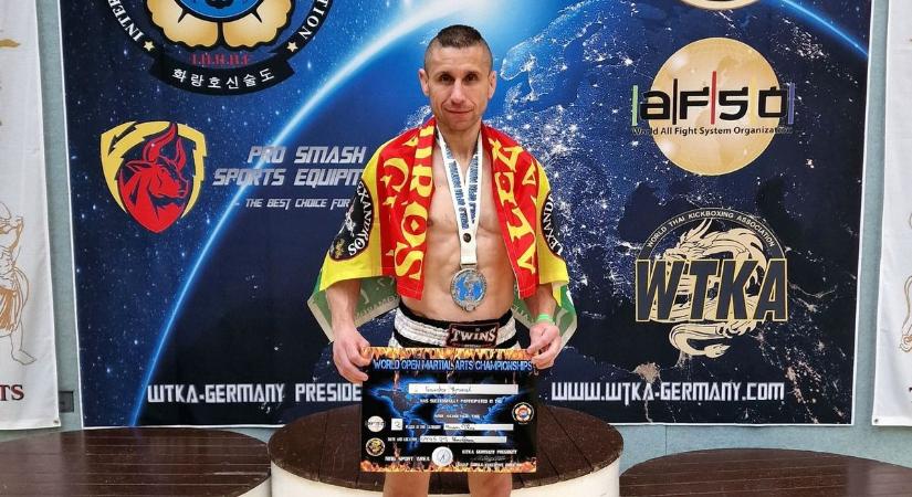 Hajszálon múlott az arany a komáromi Alexandros Muay Thai Gym harcosának