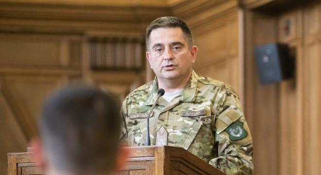 Böröndi: emelni kell a Magyar Honvédség harckészültségét