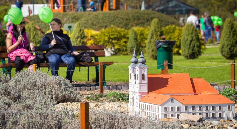 10 éves a szarvasi Mini Magyarország