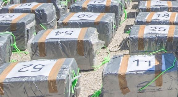 Csaknem 4 tonna kokaint foglaltak le az ecuadori rendőrök