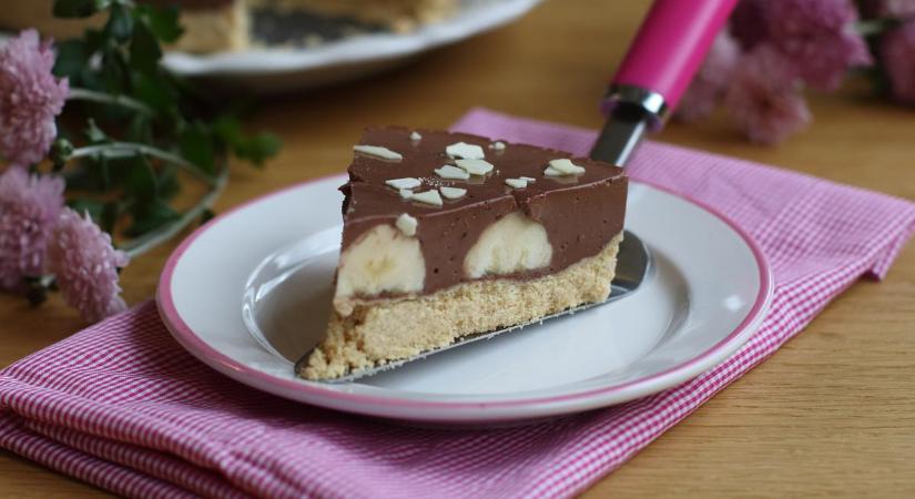 Sütés nélkül készül ez a torta, mindössze 15 perc alatt - videós recept
