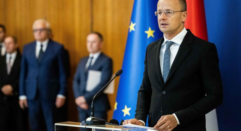 Bővül a Horgos-Röszke átkelő, új kőolajvezeték épül Algyő és Újvidék között