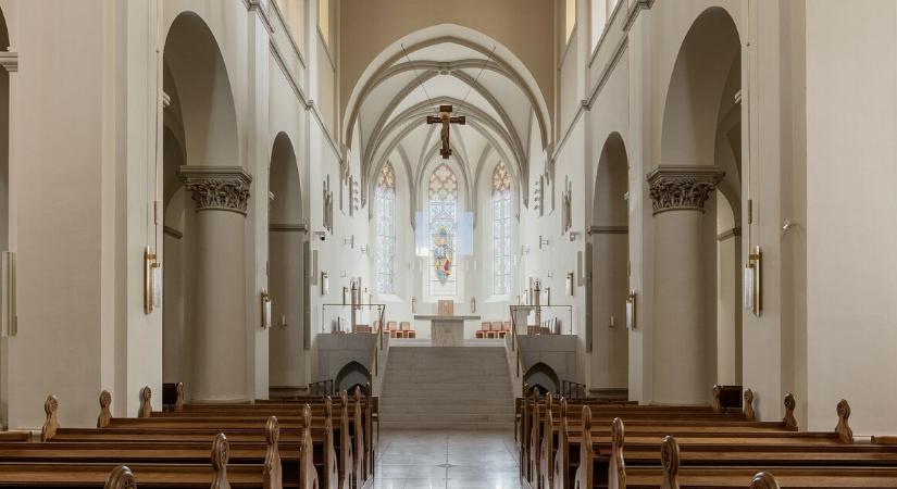 Megtisztulás – A veszprémi Szent Mihály Főszékesegyház felújításáról