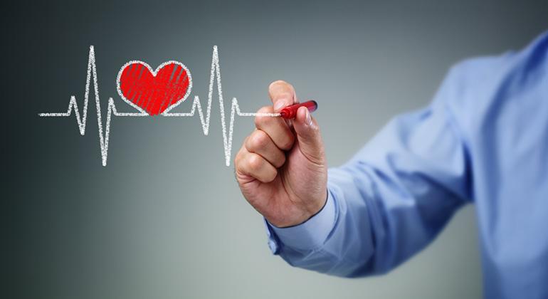 5 rendhagyó tünet, amit szívprobléma is okozhat - a köhögés az egyik