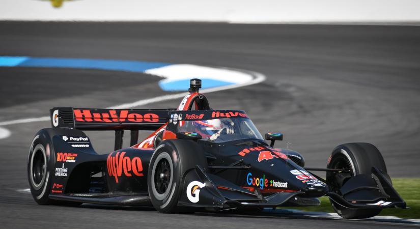 Vadonatúj pole-ost avatott az IndyCar Indianapolisban