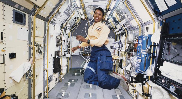 A nők a jövő ideális űrhajósai