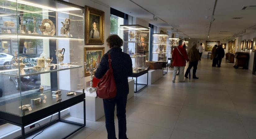 Művészeti aukciót tart a BÁV: a legdrágább tétel 65 millió forintnál kezdődik - fotók