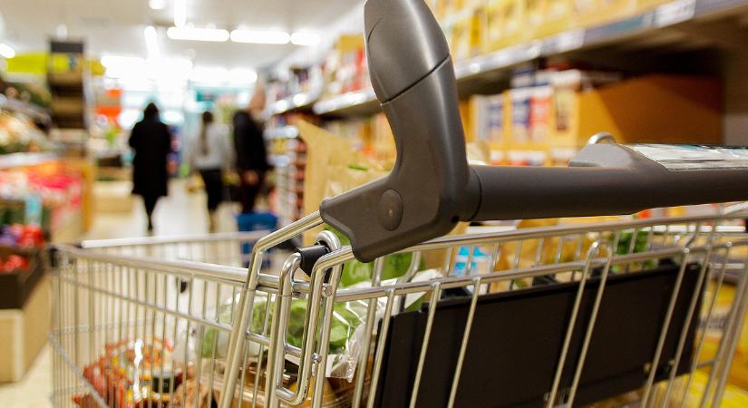 Másfajta akció is jön: rálép a fogyasztóvédelem a boltosok sarkára