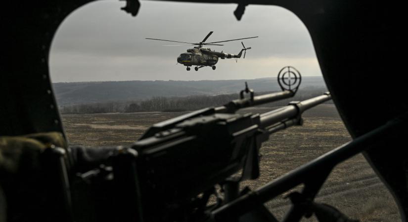 Két vadászgépet és két helikoptert vesztett az orosz légierő szombaton