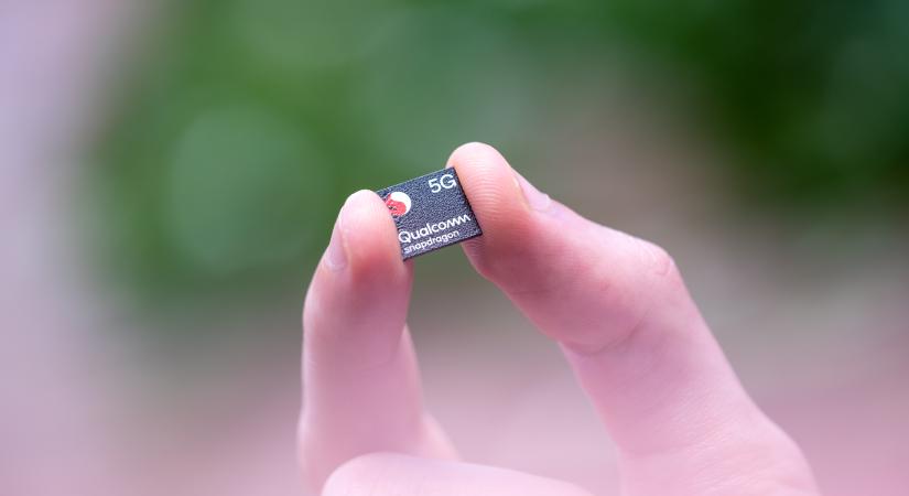“Lite” verziót kaphat a Qualcomm Snapdragon 875