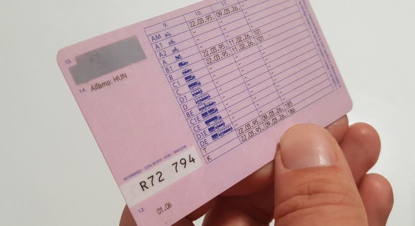 Sokkoló: akár félmillió forintba is kerülhet egy jogosítvány