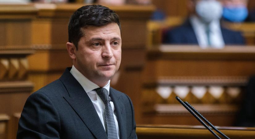 Az ukrán elnök kezdeményezte az egész alkotmánybíróság elbocsátását