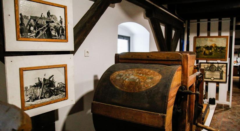 Ismét megnyitja kapuit az abonyi falumúzeum