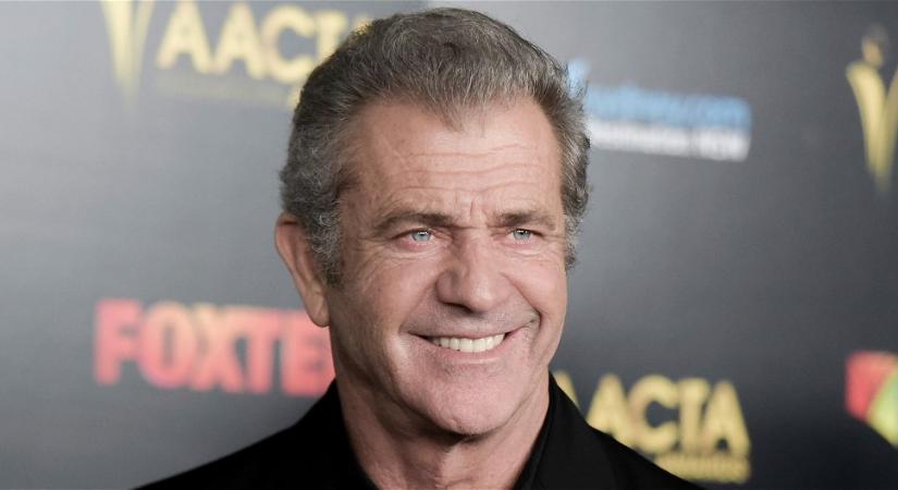 Mel Gibson csak ennyit mondott magyarul, mégis leblokkoltak tőle az amerikaiak, mi viszont elégedetten felnevettünk