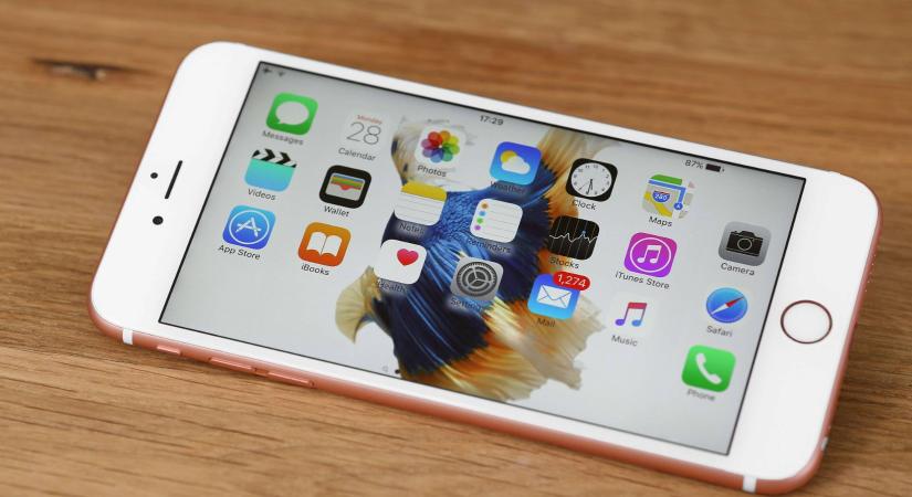 2 milliárd dollárra perelték az Apple-t az Egyesült Királyságban az iPhone lassítás miatt
