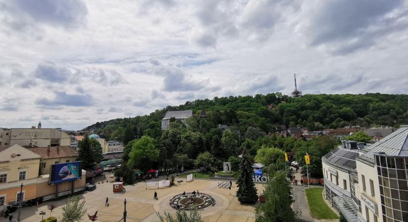 Ne hagyja otthon az esernyőt kedden!