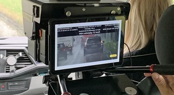 Egy szemvillanás alatt ezerszer is mérnek a rendőrség legújabb traffipaxai