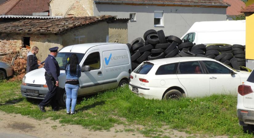 Elhagyott autók miatt tartottak akciót Zalaszentgróton