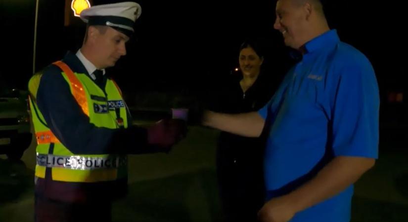 A borsodi rendőrök itatták a sofőröket - videóval