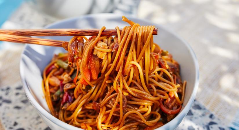 Nem tudom, mit főzzek – Pad thai és avokádókrémes spagetti