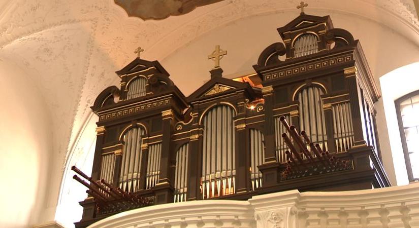 Bibliai szonátákkal telik meg a Szent Anna-székesegyház szombaton