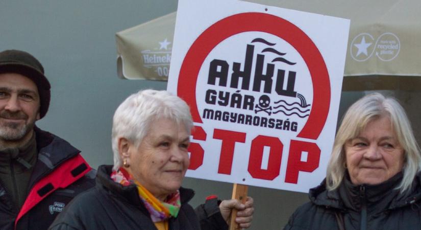 Az MSZP helyi népszavazásokhoz kötné az akkumulátorgyárak létesítését