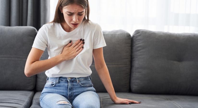 Ezek a szívbetegség szemmel látható jelei: 5 intő tünet, melyeken az életed is múlhat, ha nem veszed őket elég komolyan!