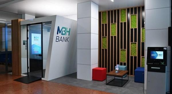 Startolnak az MBH Bank digitális kioszkjai