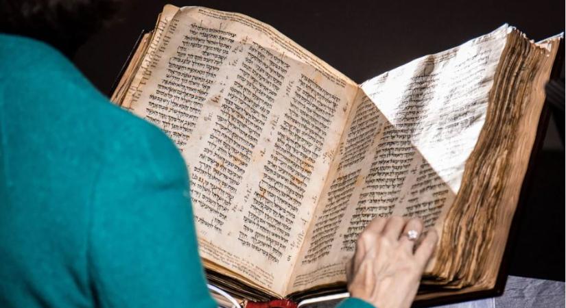 Rekordáron kelt el a Sasson Codex, a legkorábbi, ismert héber Biblia