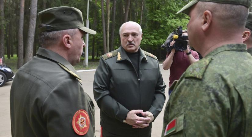 Lukasenka szerint az ukrán ellentámadásról szóló hírek csupán dezinformációk