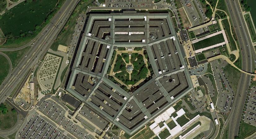 Kínos bakit vétett a Pentagon, még több fegyverhez juthat Ukrajna
