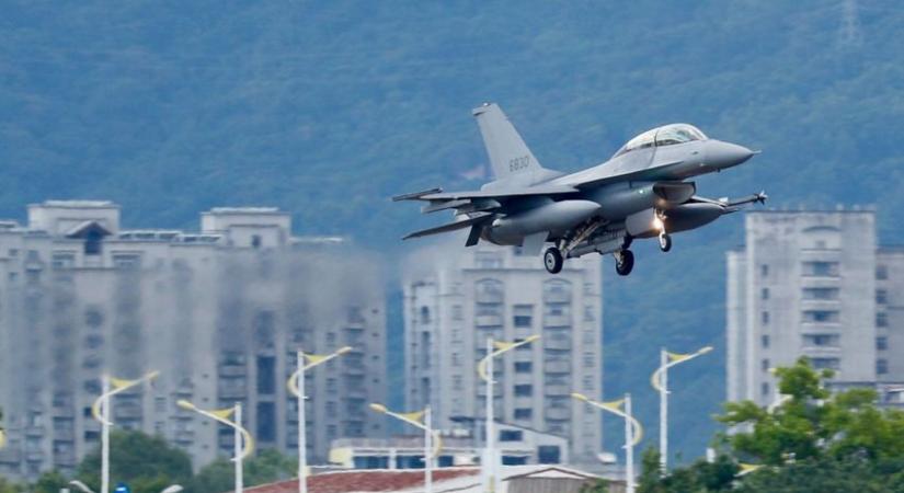 Nem szállít F-16-os vadászbombázót Norvégia Ukrajnának