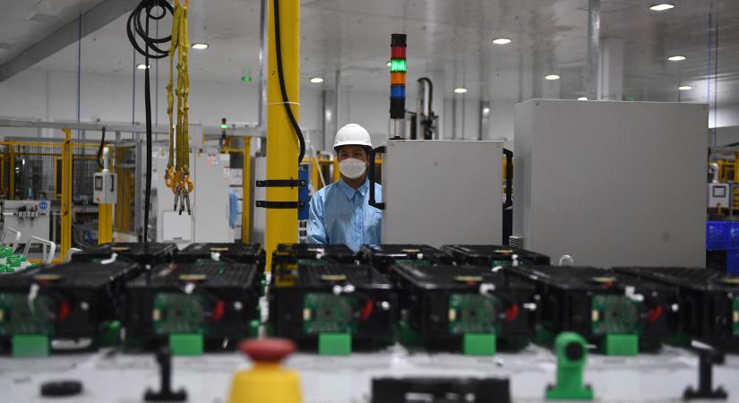 A kínai akkumulátor gyár, aminek létesítését még Szijjártóék sem kommentálták