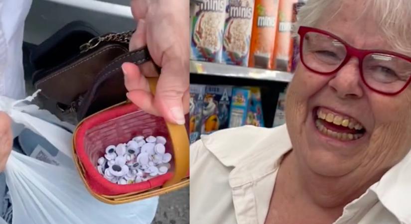 Furcsa tréfát űz a szupermarketben a nagyi: milliók röhögnek azon, amit tett - Videó