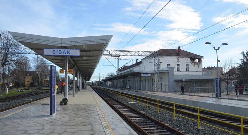 Újranyitnának egy vasútvonalat a horvátok