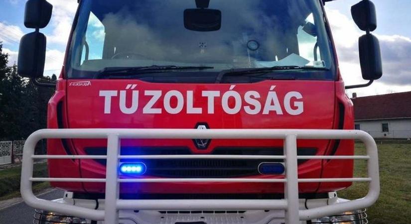 Szén-monoxid szivárgás miatt riasztották a tűzoltókat Egerben
