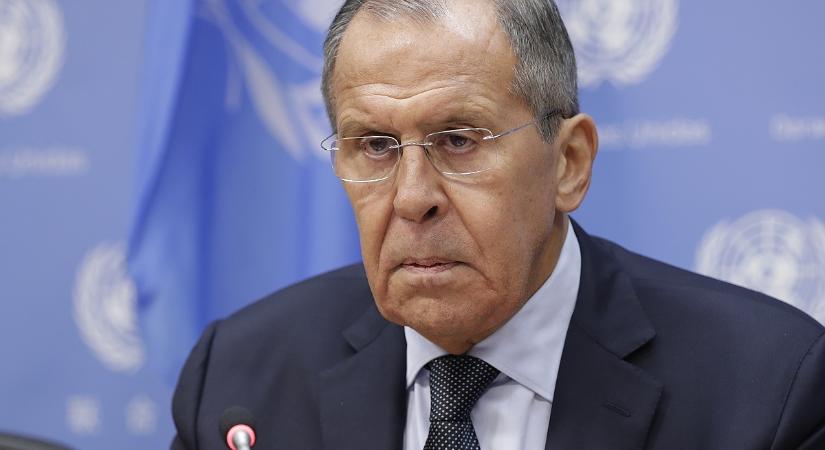 Szergej Lavrov szerint a G7 célja Oroszország és Kína kettős feltartóztatása