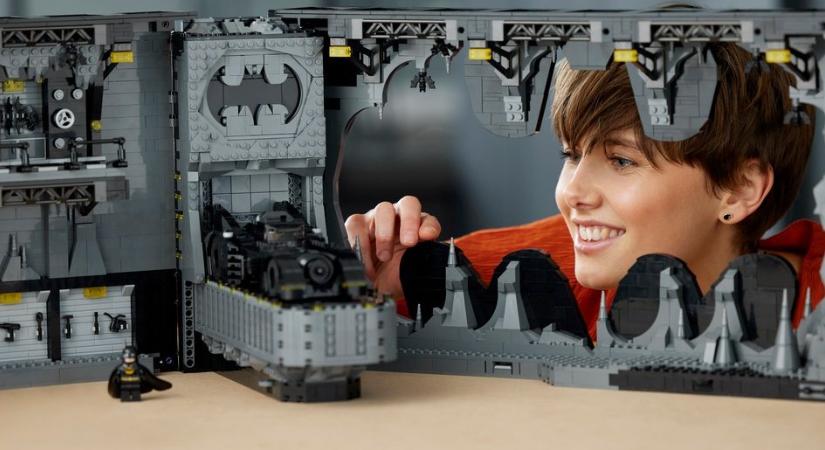 Olyan fantasztikus Batman szettet hoz a Lego, hogy attól minden rajongónak könnybe lábad a szeme