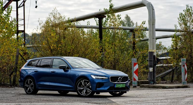 Ikertestvér – Volvo V60 T6 Recharge (2020) teszt