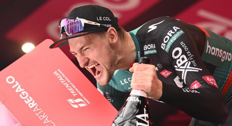 Giro d'Italia hírek: Nico Denz duplája, Bruno Armirail rózsaszínben, jön a mini Lombardia