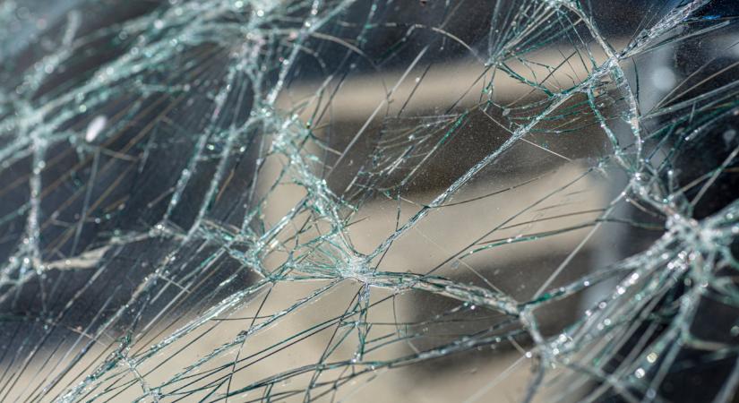 Csupa tragédiákkal ütött be a jó idő: 4 helyszínen, öten haltak meg autóbalesetben Magyarországon
