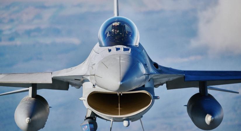Olaf Scholz: az F-16-os pilótaképzés üzenet Oroszországnak