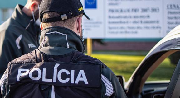 Visszaállítják a határellenőrzést a szlovák határon, bevetik a katonaságot is