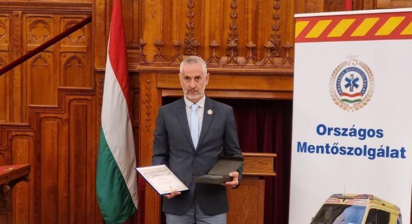 Tatabányai mentős raktárvezető-főápoló kapott elismerést a Parlamentben