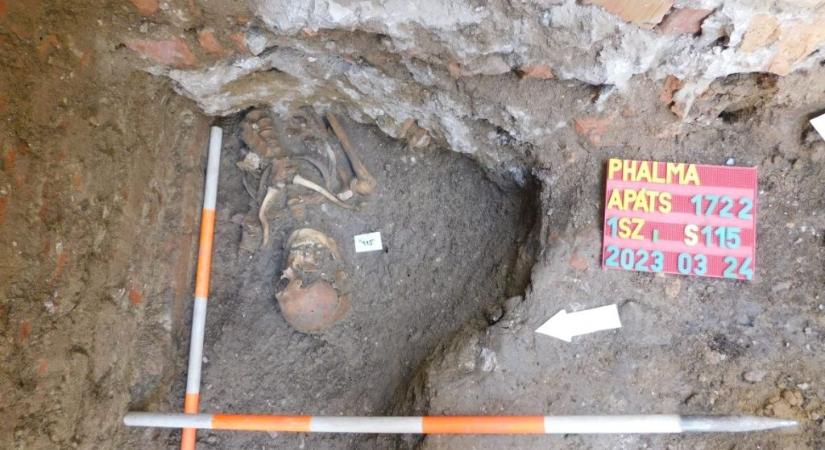 Ősi temetőre bukkantak Magyarországon